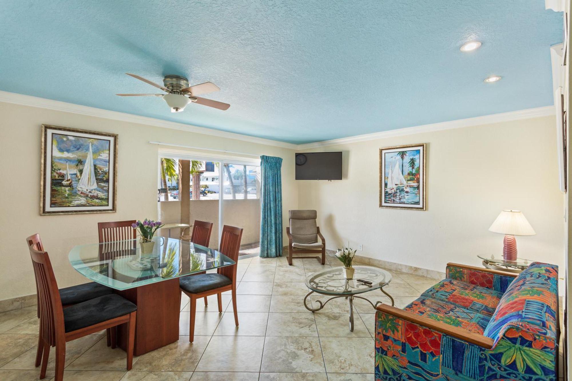 Bay Palms Waterfront Resort - Hotel And Marina St. Pete Beach Room photo