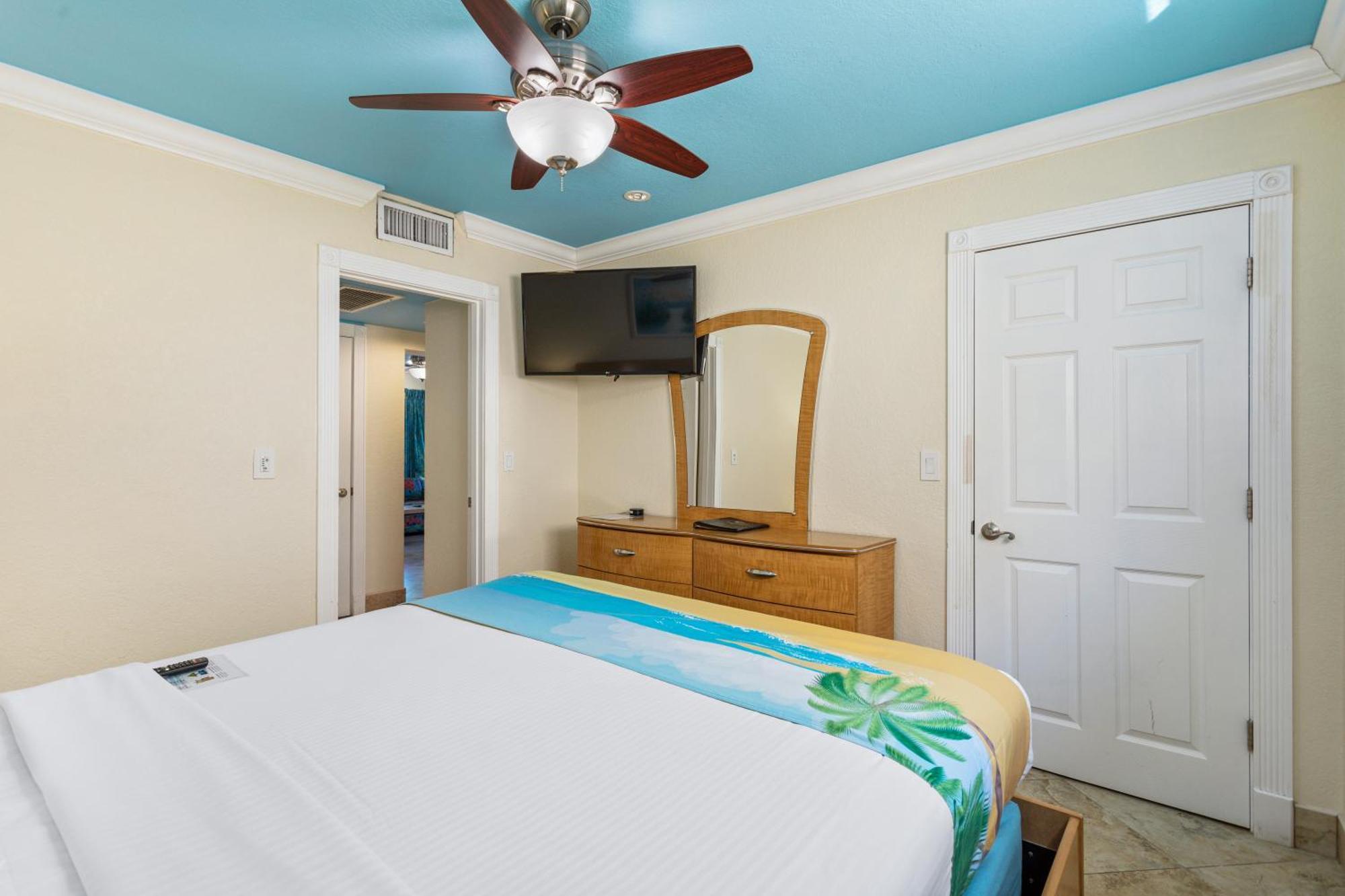 Bay Palms Waterfront Resort - Hotel And Marina St. Pete Beach Room photo